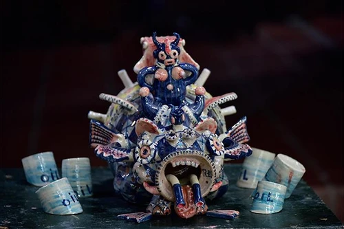 Mở cửa triển lãm sắp đặt gốm đương đại “Loong Koong”