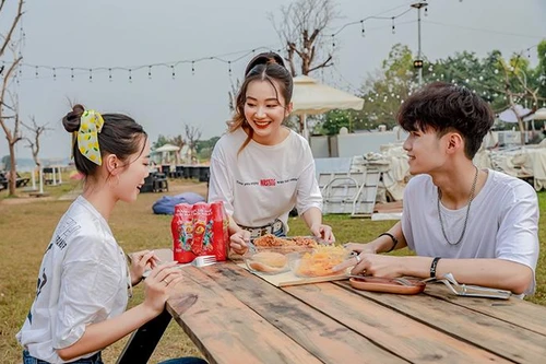 Cách thanh nhiệt cơ thể và gu sống cực chất của người trẻ