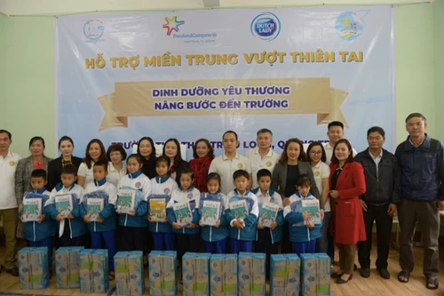 Sữa Cô gái Hà Lan mang dinh dưỡng yêu thương, nâng bước đến trường cho học sinh vùng lũ Quảng Trị