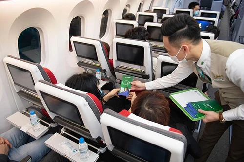 Bamboo Airways tung loạt quà tặng hấp dẫn tri ân phái đẹp nhân ngày 8/3
