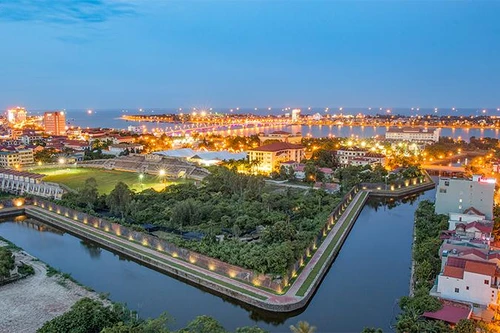 Quảng Bình nâng cấp hạ tầng, thu hút dòng giao thương