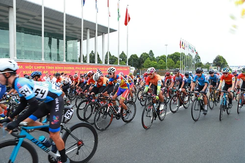 Khai mạc Giải xe đạp quốc tế Truyền hình Bình Dương 2023 – Cúp Number 1 và sức nóng ngày mở màn