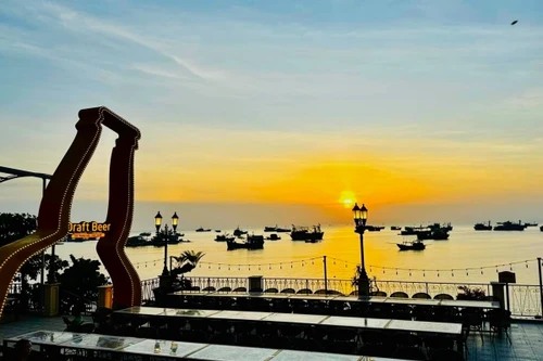 Bí kíp du lịch Phú Quốc: Nơi nào vừa ăn ngon, vừa ngắm hoàng hôn cực chất