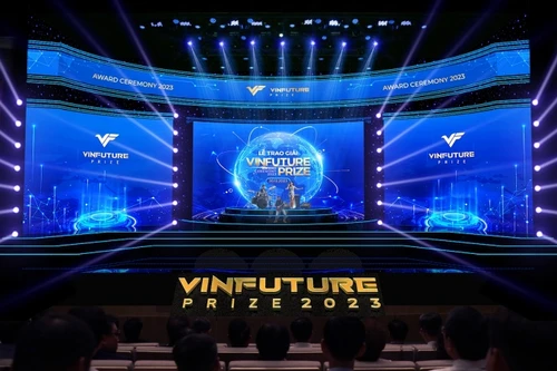 Chiêm ngưỡng sân khấu vinh danh các nhà khoa học kiệt xuất của Giải thưởng VinFuture 2023