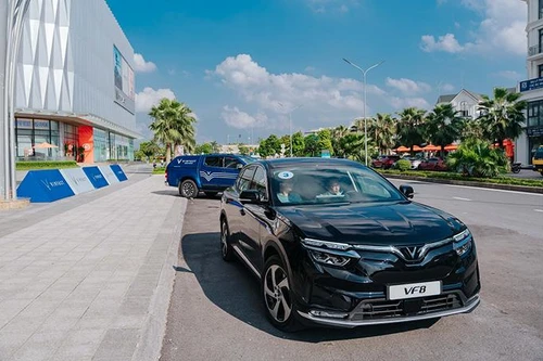 Ngày hội ‘Nhà xanh xe điện – Mở lối tương lai’ tưng bừng tại Hà Nội, chuẩn bị ‘Nam tiến’