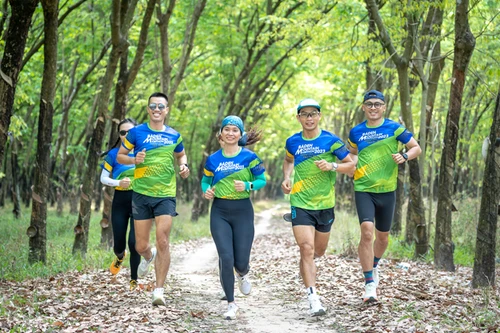 Khám phá đường chạy đẹp như mơ của giải BaDen Mountain Marathon 2023