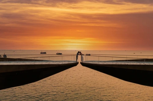 Ngắm loạt khoảnh khắc Cầu Hôn khiến du khách muốn xách balo ngay và đi