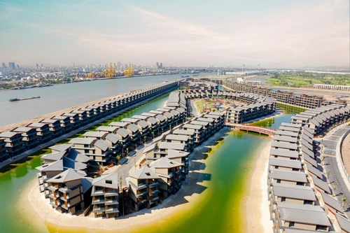 Biệt thự Nhật với biển riêng sau nhà - Chốn đi về của những người biết mình đáng giá