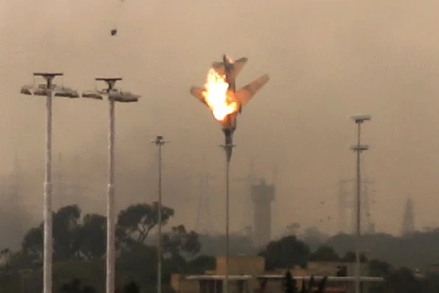 [ẢNH] Chiến sự Lybia đột ngột căng thẳng khi Pantsir-S1 UAE bắn hạ MiG-23 của GNA