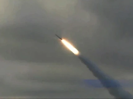 [ẢNH] Binh sĩ Hàn Quốc vừa phóng tên lửa, sự nhầm lẫn tai hại có thể trả giá đắt