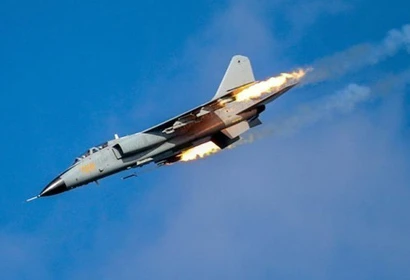 [ẢNH] "Niềm tự hào" JH-7A Trung Quốc rơi tại Hải Nam?