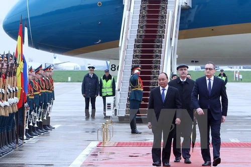 Thủ tướng Nguyễn Xuân Phúc bắt đầu chuyến thăm chính thức LB Nga