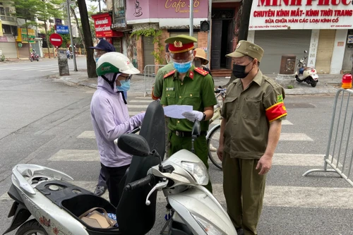 '4 lớp, 5 lực lượng' xử lý nghiêm các trường hợp vi phạm yêu cầu giãn cách xã hội