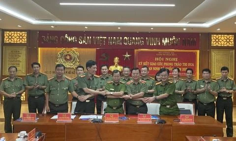 Cụm thi đua số 1 – Bộ Công an ký giao ước thi đua năm 2021