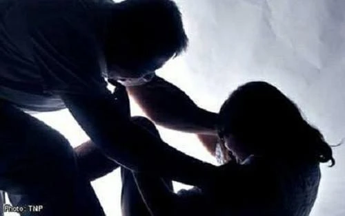 [Tin nhanh tối 17-12-2021] Giở trò đồi bại với cô gái trẻ