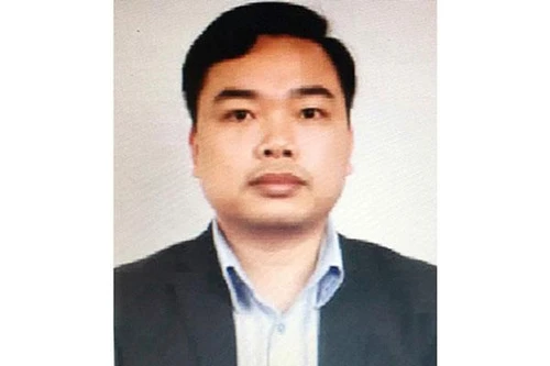 Tự xưng cán bộ Văn phòng Chính phủ, lừa chiếm đoạt hàng tỷ đồng