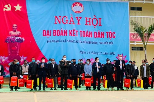 ABBANK tài trợ xây dựng 200 căn nhà Đại đoàn kết cho người dân nghèo tỉnh Điện Biên