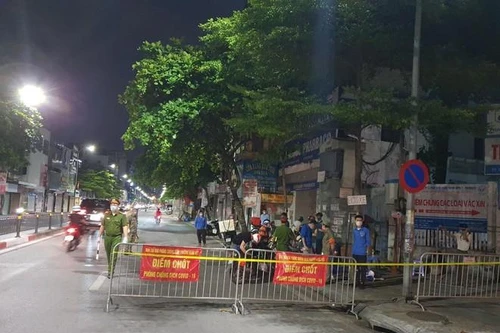 877 trường hợp vi phạm quy định an toàn phòng, chống dịch Covid bị xử phạt