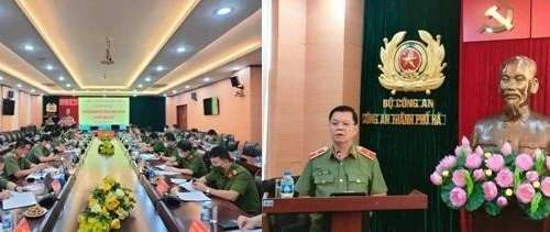 Cấp ủy, lãnh đạo, chỉ huy, nhất là người đứng đầu phải thực sự gương mẫu