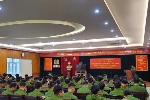 Tập huấn điều lệnh quân sự võ thuật toàn lực lượng Cảnh sát bảo vệ