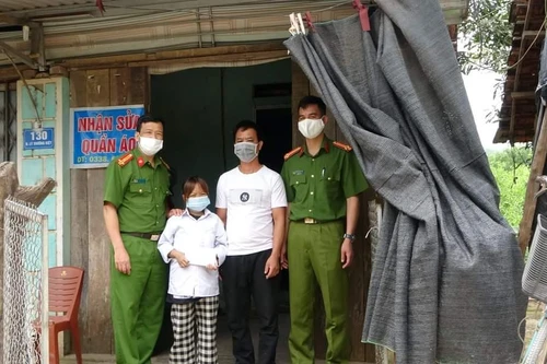 Những nghĩa cử cao đẹp trong mùa dịch tại ‘điểm nóng’ Bắc Giang