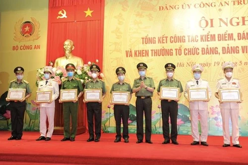 Xây dựng Đảng là nhiệm vụ then chốt, có ý nghĩa quyết định 