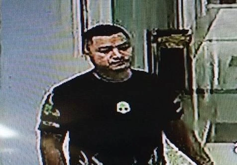 Nhận diện, truy tìm người đàn ông điểu khiển xe Porsche ‘sinh đôi’ tại khu đô thị Times city