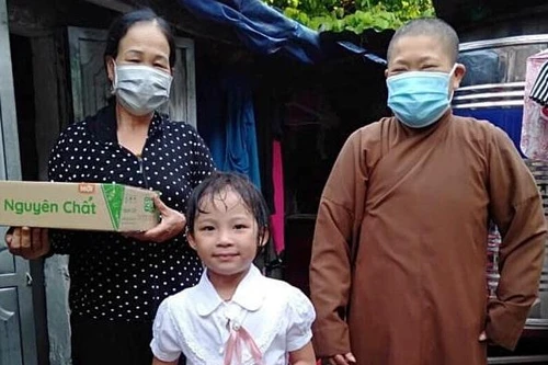 Các tổ chức tôn giáo đồng hành cùng người dân, chính quyền đẩy lùi dịch bệnh