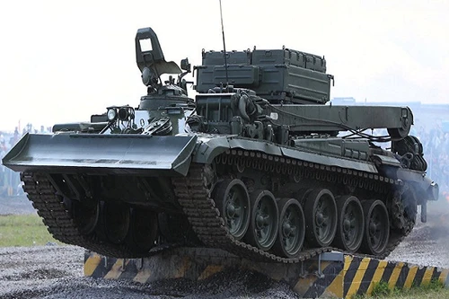 Nga phát triển xe bọc thép cứu kéo bánh xích mới trước năm 2019