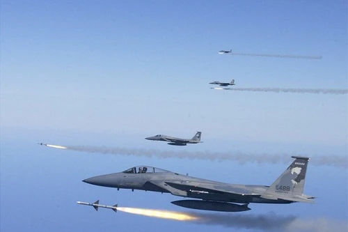 Mỹ triển khai 6 máy bay chiến đấu F-15C tới Thổ Nhĩ Kỳ