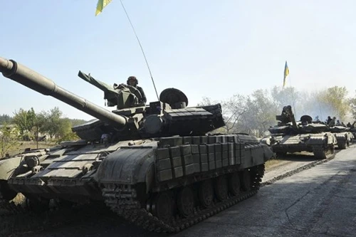 Ukraine đề xuất chi 4,4 tỷ USD cho ngân sách quốc phòng năm 2016