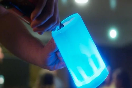 ePint - chiếc cốc thông minh giúp bạn khỏi say xỉn