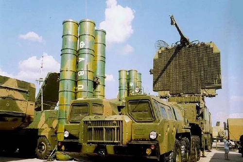 Nga bắt đầu bàn giao hệ thống tên lửa phòng không S-300 cho Iran