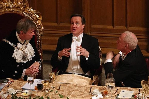 Anh chi 3 tỷ USD tăng cường năng lực chống IS cho lực lượng tình báo