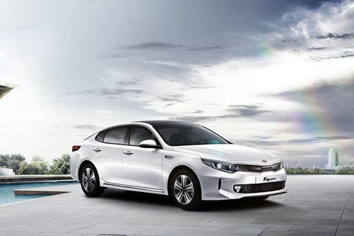 Kia trình làng bản Optima Hybird 2016 ấn tượng