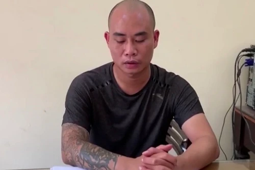 Đối tượng dùng súng bắn gục 2 người khai gì ở cơ quan công an?