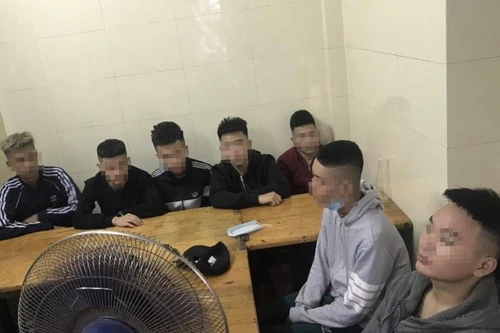 Lời khai của nhóm đối tượng cầm hung khí "hỗn chiến" trong đêm
