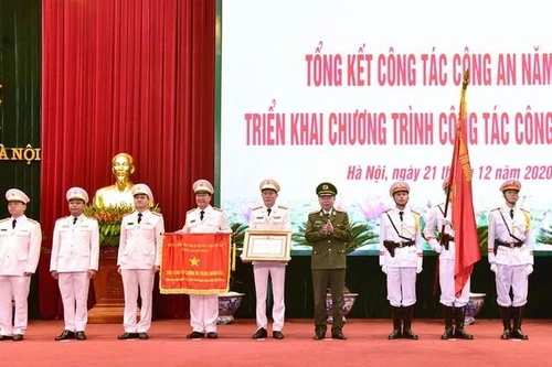 Công an quận Long Biên (Hà Nội): Một tập thể Anh hùng 