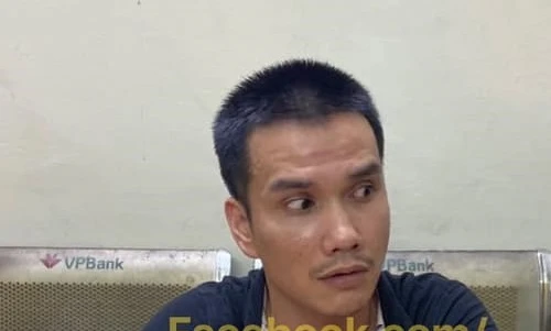 Lật tẩy bí mật trong bao thuốc lá của người đàn ông