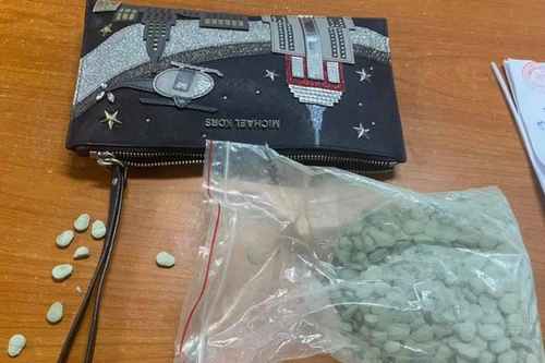 'Xách' 1.000 viên ma túy, nam thanh niên bị bắt lúc nửa đêm