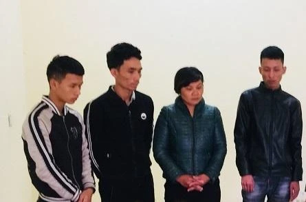 Bắt giữ 4 đối tượng có hành vi đánh bạc