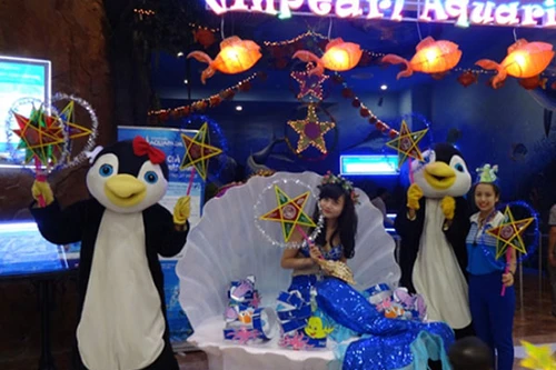 Vinpearl Land ngập tràn sắc màu truyền thống