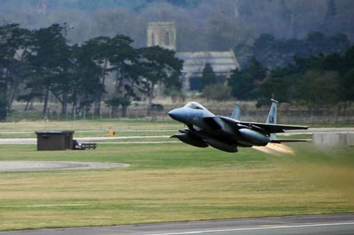 Mỹ quyết định đóng cửa 15 căn cứ quân sự trên khắp châu Âu