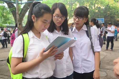 Công bố điểm chuẩn vào 106 trường THPT công lập Hà Nội
