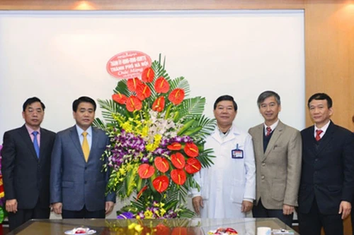 Tạo đột phá, nâng cao chất lượng chăm sóc sức khỏe nhân dân