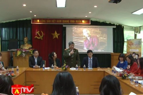 Liveshow “Gửi nắng cho em” tại Nhà hát lớn Hà Nội