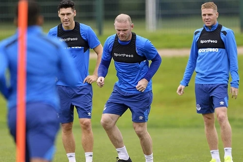 Chùm ảnh: Rooney trầm tư trong buổi tập đầu tiên cùng Everton