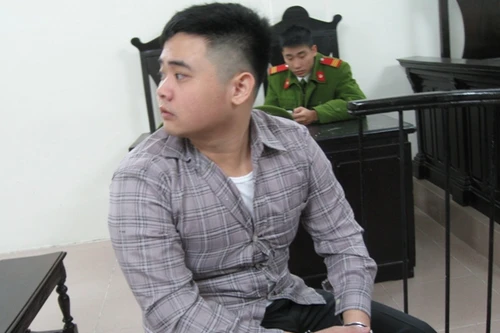 Đánh người cướp của, còn giải nạn nhân lên công an hoang báo