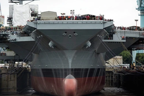 Siêu tàu sân bay của Mỹ chưa xây xong đã vượt trần ngân sách