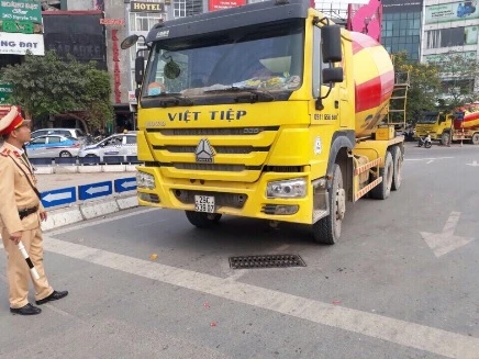 Truy rõ, xử nghiêm xe tải vào phố cấm